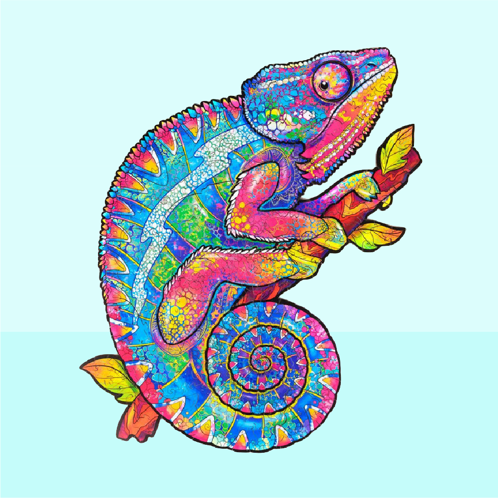 JuzzPuzzle™ Iridescent Blue Chameleon Jigsaw Puzzle